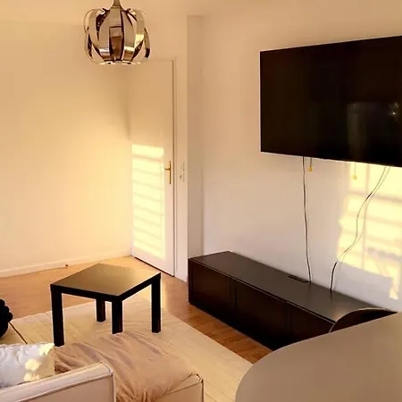 Apartment Cosy Et Tranquille Stains